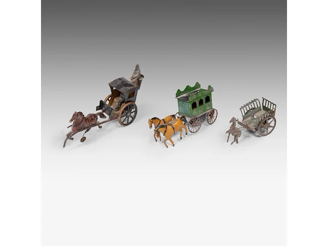 A large and interesting collection of vintage metal chariot toys, interwar period (15 pieces in total) - afbeelding 7 van  9