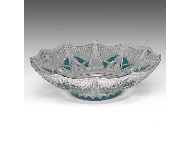 A large blue overlay and cut crystal coupe 15 x 51 cm. (5.91 x 20.07 in.) - afbeelding 3 van  5