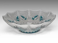 A large blue overlay and cut crystal coupe 15 x 51 cm. (5.91 x 20.07 in.) - afbeelding 3 van  5