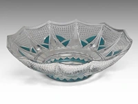 A large blue overlay and cut crystal coupe 15 x 51 cm. (5.91 x 20.07 in.) - afbeelding 4 van  5