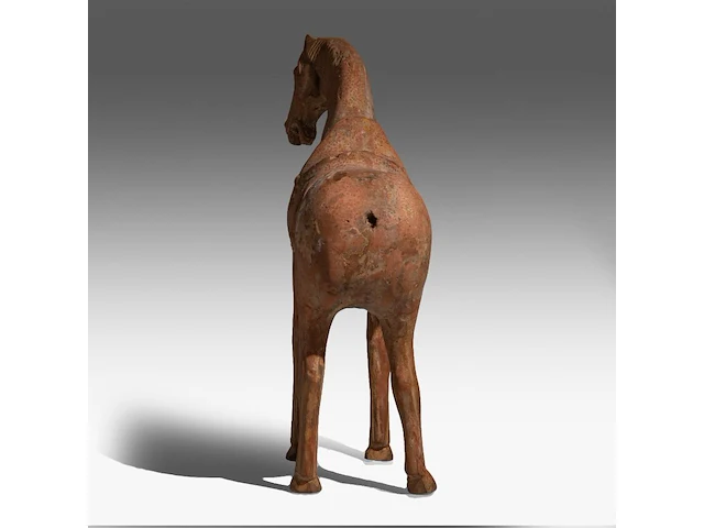 A large chinese pottery figure of a horse, tang dynasty, h 49,3 - l 44 cm (+) - afbeelding 6 van  11