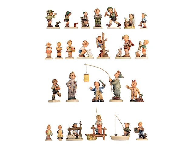 A large collection of ca. 80 hummel figurines - afbeelding 1 van  14