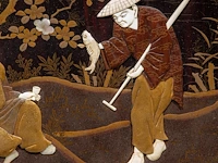 A large japanese black and gold lacquered panel with shibayama inlay of ivory and mother-of-pearl depicting a man resting under a tree being offered a fish by a passing salesman, meiji/taisho period (early 20thc), frame - afbeelding 10 van  10