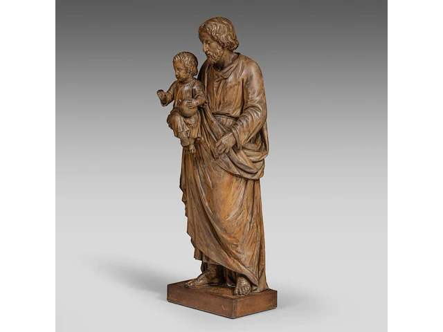 A large limewood sculpture of saint joseph carrying the young christ, 19thc 125 cm. (49.21 in.) - afbeelding 2 van  6