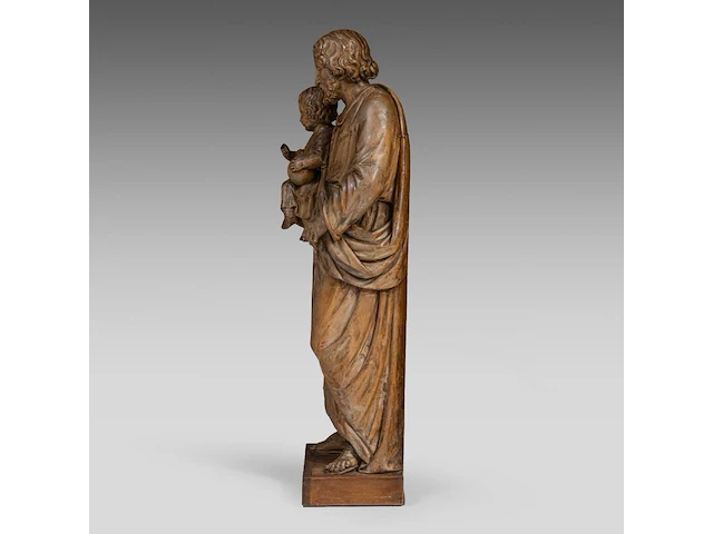 A large limewood sculpture of saint joseph carrying the young christ, 19thc 125 cm. (49.21 in.) - afbeelding 3 van  6