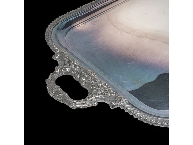 A large silver plate armorial cloche and warming tray, 'n'oubliez', elkington & co, total h 45 cm - afbeelding 9 van  26