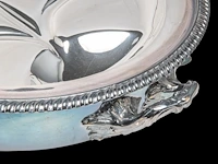 A large silver plate armorial cloche and warming tray, 'n'oubliez', elkington & co, total h 45 cm - afbeelding 16 van  26