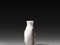 A limoges porcelain snuff bottle with a winged phallus and a vulva 6 cm. (2.35 in.) - afbeelding 4 van  5