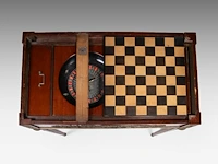 A louis xvi style extendable casino games table, mahogany veneered with gilt bronze mounts, attrib. to françois linke folded: 76 x 91.5 x 51.5 cm. (29.92 x 36.02 x 20.28 in.), extended: 74 x 103.5 x 91.5 cm. (29.12 x 40 - afbeelding 11 van  11