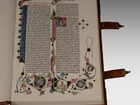A luxury facsimile edition of the famous gutenberg bible by idion verlag, munich, 1978, 2 volumes, n° 428/895 45.5 x 32.5 x 14 cm. (17.91 x 12.80 x 5.50 in.) - afbeelding 5 van  10