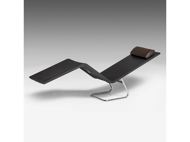 A model mvs chaise by maarten van severen for vitra 87 x 154 x 45 cm. (34 1/4 x 60.63 x 17.71 in.) - afbeelding 4 van  9