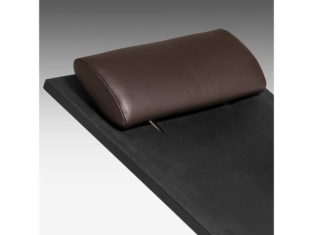 A model mvs chaise by maarten van severen for vitra 87 x 154 x 45 cm. (34 1/4 x 60.63 x 17.71 in.) - afbeelding 7 van  9