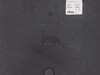 A model mvs chaise by maarten van severen for vitra 87 x 154 x 45 cm. (34 1/4 x 60.63 x 17.71 in.) - afbeelding 8 van  9