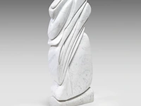 A modern abstract marble sculpture by w. gryspeerdt 70 cm. (27.55 in.) - afbeelding 4 van  7