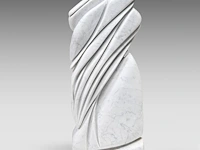 A modern abstract marble sculpture by w. gryspeerdt 70 cm. (27.55 in.) - afbeelding 5 van  7
