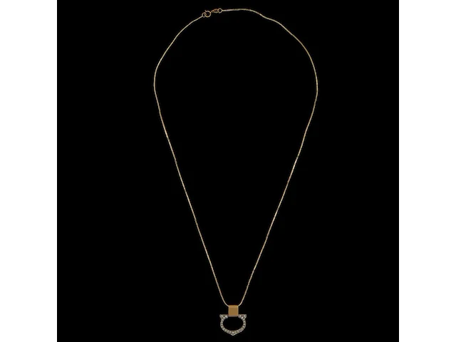 A must de cartier 18ct yellow gold and diamond 'c' pendant, h 2,2 cm, weight ca 3,2 g - afbeelding 1 van  3