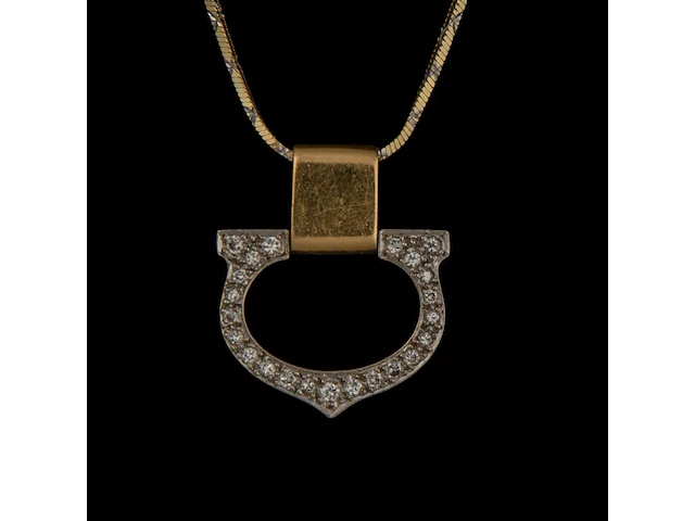 A must de cartier 18ct yellow gold and diamond 'c' pendant, h 2,2 cm, weight ca 3,2 g - afbeelding 2 van  3
