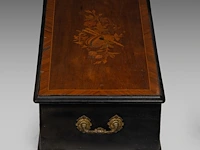 A napoleon iii marquetery decorated cylinder musical box 20 x 80 x 35 cm. (7.87 x 31 1/2 x 13.77 in.) - afbeelding 4 van  6