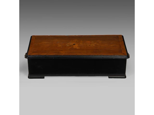 A napoleon iii marquetery decorated cylinder musical box 20 x 80 x 35 cm. (7.87 x 31 1/2 x 13.77 in.) - afbeelding 5 van  6