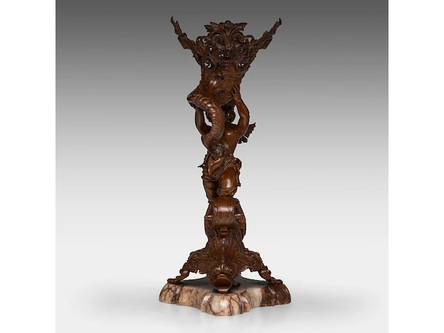 A napoleon iii patinated bronze group of cupid holding a horn of abundance (cornucopia) 54 cm. (21.26 in.) - afbeelding 5 van  7
