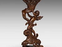 A napoleon iii patinated bronze group of cupid holding a horn of abundance (cornucopia) 54 cm. (21.26 in.) - afbeelding 6 van  7
