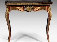 A napoleon iii style boulle fold-over card table with gilt bronze mounts, 20thc 73 x 84.5 x 42 cm. (28.73 x 33.27 x 16.53 in.), fold open: 71.5 x 84.5 x 84.5 cm. (28.14 x 33.27 x 33.27 in.) - afbeelding 4 van  10