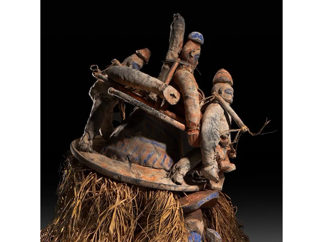 A ndeemba ritual circumcision mask, yaka people, d.r. congo 68 x 44 cm. (26.76 x 17.32 in.) - afbeelding 6 van  6