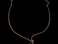 A necklace with a large pearl and diamonds, 18ct, designed by jewellers krista & grety vandevelde, grimbergen - brussels, weight: 36,2 g - afbeelding 2 van  4