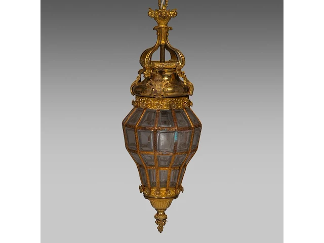 A neoclassical gilt bronze hall lamp 90 cm. (35.42 in.) - afbeelding 4 van  4