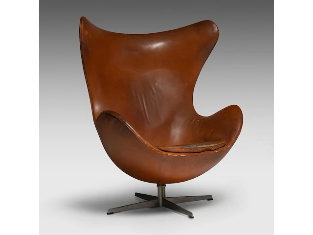 A nice vintage cognac leather egg chair with ottoman by arne jacobsen for fritz hansen - afbeelding 16 van  22