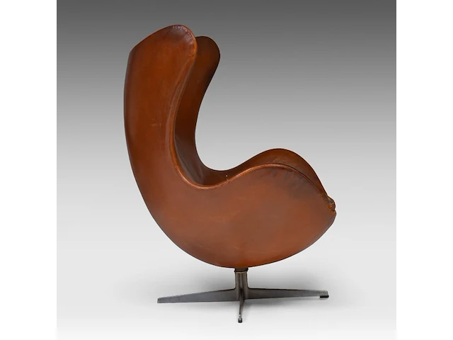 A nice vintage cognac leather egg chair with ottoman by arne jacobsen for fritz hansen - afbeelding 18 van  22