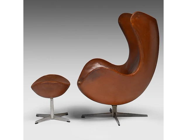 A nice vintage cognac leather egg chair with ottoman by arne jacobsen for fritz hansen - afbeelding 21 van  22