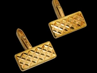 A pair of 18k yellow gold cufflinks, total weight ca 10,5 g 1 x 2.5 cm. (0.39 x 0.98 in.) - afbeelding 2 van  4
