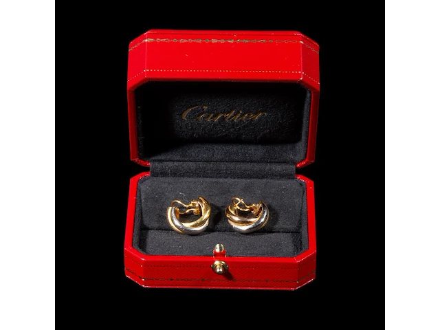 A pair of cartier trinity earrings, 18ct gold in three colours, h 2 cm, total weight: 9,3 g (+) - afbeelding 23 van  23