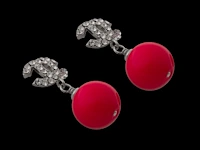 A pair of chanel 'cc' pink crystal silver metal earrings, h 3,5 cm - afbeelding 4 van  4