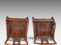 A pair of chinese hardwood armchairs, each with a pierced and carved splat back centred by a dreamstone panel, late qing, h 103 - 52 x 45 cm - afbeelding 6 van  7