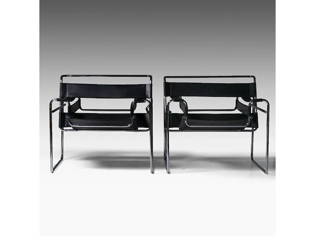A pair of design armchairs after the iconic wassily model by marcel breuer, edition of movimento moderno 73 x 78 x 70 cm. (28.73 x 30.71 x 27.55 in.) - afbeelding 2 van  9