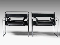 A pair of design armchairs after the iconic wassily model by marcel breuer, edition of movimento moderno 73 x 78 x 70 cm. (28.73 x 30.71 x 27.55 in.) - afbeelding 2 van  9