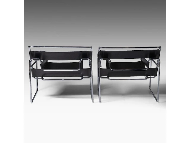 A pair of design armchairs after the iconic wassily model by marcel breuer, edition of movimento moderno 73 x 78 x 70 cm. (28.73 x 30.71 x 27.55 in.) - afbeelding 5 van  9