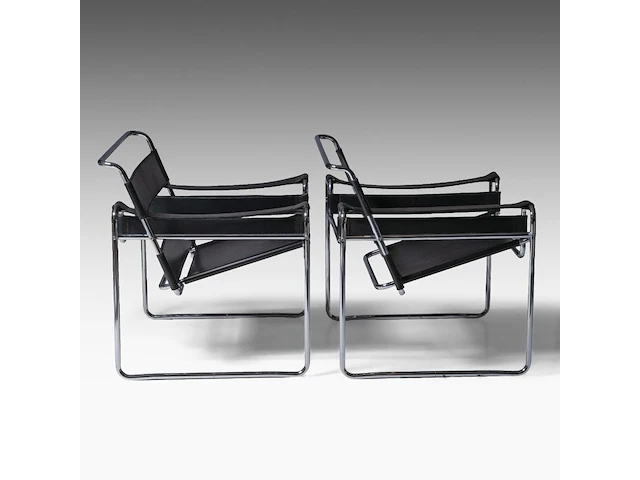 A pair of design armchairs after the iconic wassily model by marcel breuer, edition of movimento moderno 73 x 78 x 70 cm. (28.73 x 30.71 x 27.55 in.) - afbeelding 6 van  9