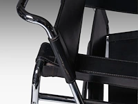 A pair of design armchairs after the iconic wassily model by marcel breuer, edition of movimento moderno 73 x 78 x 70 cm. (28.73 x 30.71 x 27.55 in.) - afbeelding 9 van  9