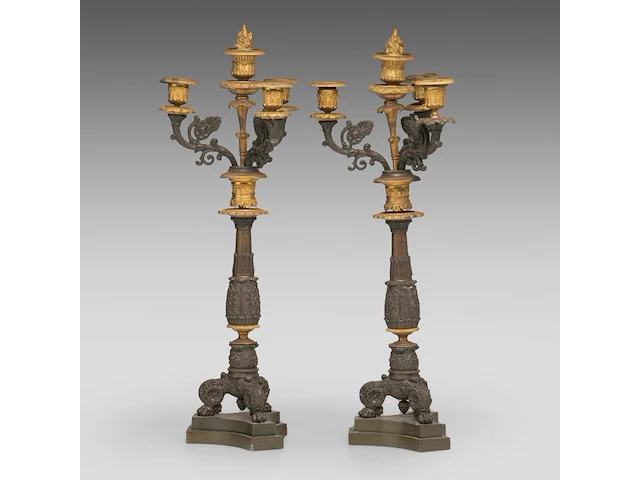 A pair of empire style gilt and patinated bronze candelabras, 19thc 52 cm. (20.46 in.) - afbeelding 2 van  4
