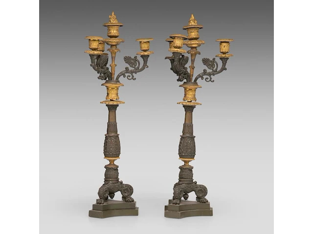 A pair of empire style gilt and patinated bronze candelabras, 19thc 52 cm. (20.46 in.) - afbeelding 4 van  4