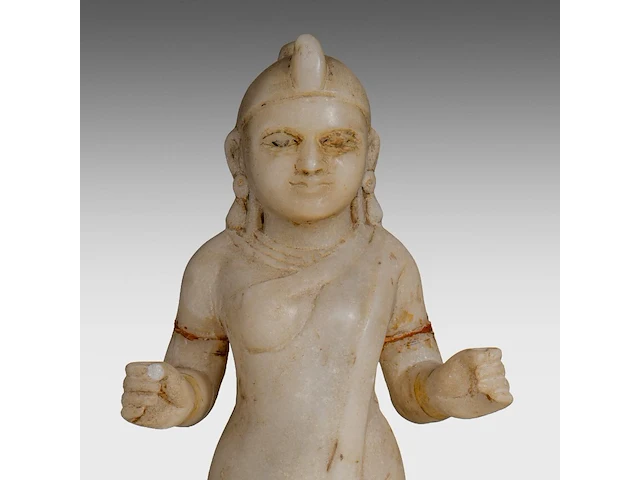 A pair of indian carved marble figures of hindu/jain deities, 19thc, h 39 cm - afbeelding 8 van  8