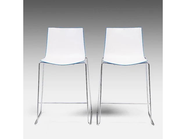 A pair of italian design catifa bar stools by arper 99 x 59 x 52 cm. (38.97 x 23.23 x 20.46 in.) - afbeelding 2 van  9