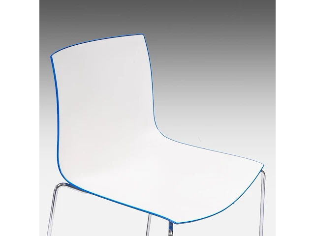 A pair of italian design catifa bar stools by arper 99 x 59 x 52 cm. (38.97 x 23.23 x 20.46 in.) - afbeelding 7 van  9