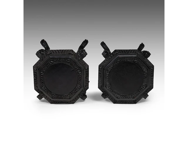 A pair of japanese carved octagonal bases, late 19thc/early 20thc, h 58 - ø 60 cm - afbeelding 6 van  7