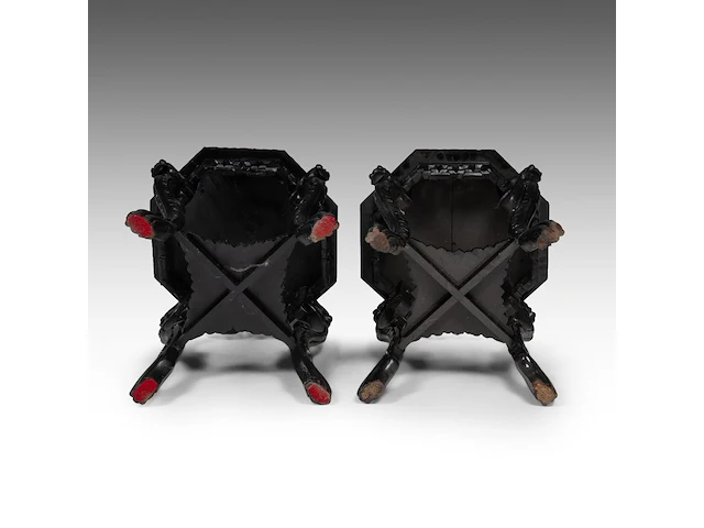 A pair of japanese carved octagonal bases, late 19thc/early 20thc, h 58 - ø 60 cm - afbeelding 7 van  7