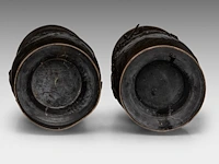 A pair of japanese 'dragon and phoenix' bronze vases with gilt details, meiji period, h 56 cm - afbeelding 7 van  10