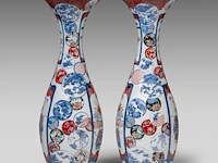 A pair of japanese imari vases, late meiji, h 93 cm - afbeelding 2 van  6